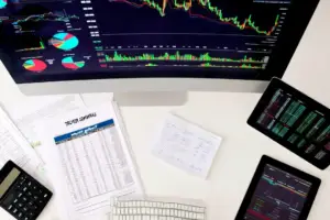 Meta's Risky Bets Prove There Are No Tech Monopolies - Professional coverage